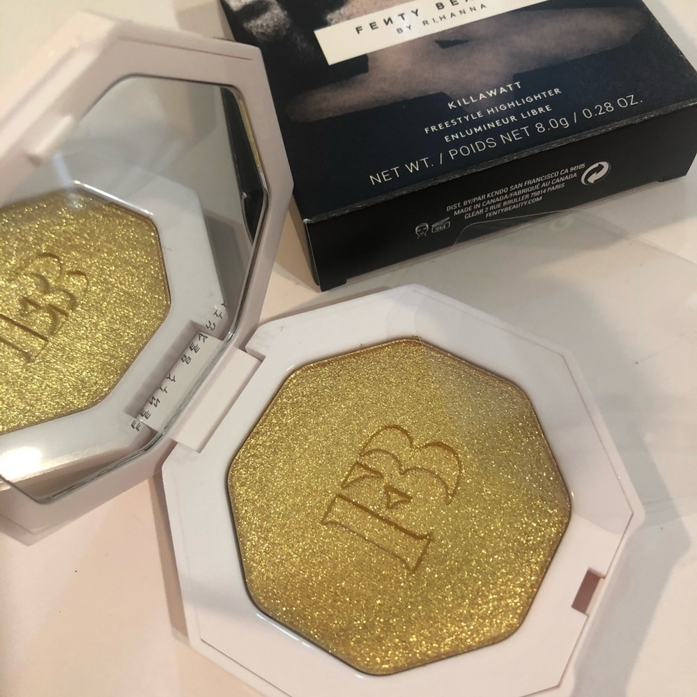 ‼️SOLD‼️ FENTY BEAUTY Trophy Wife highlighter - Picture 4 of 4